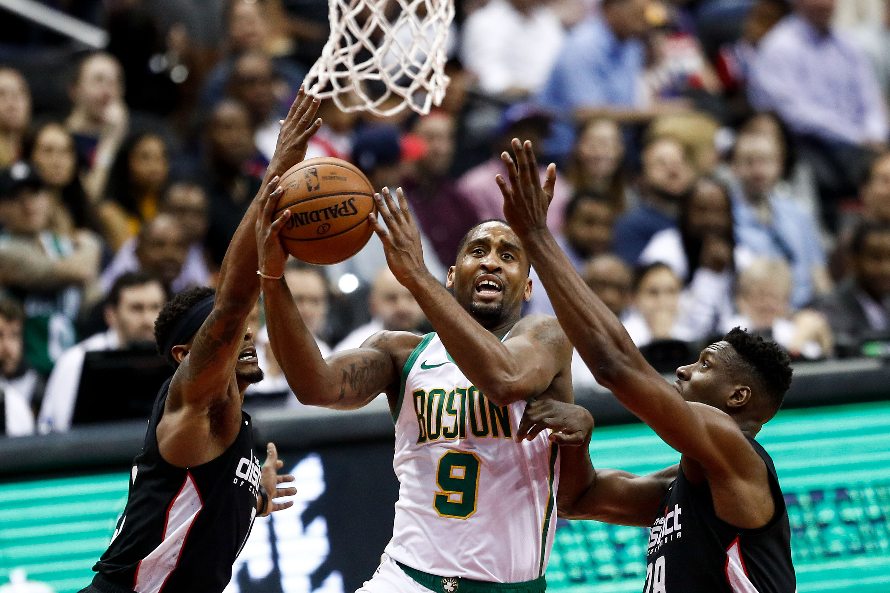 在面对对手 在面对对手