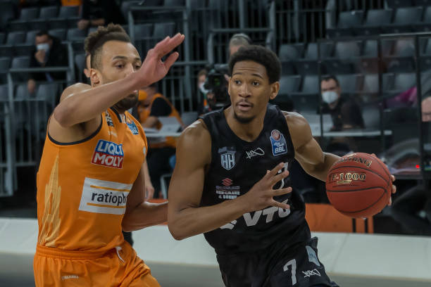 业训练的她 业训练的她